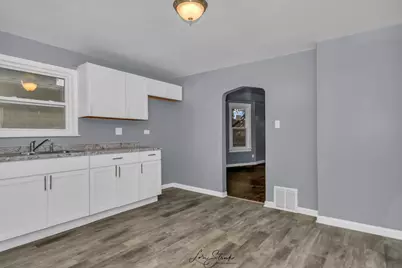 104 W 110th Place, Chicago, IL 60628 - Photo 11