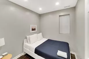 2123 W Adams St, Chicago, IL 60612 - Photo 13