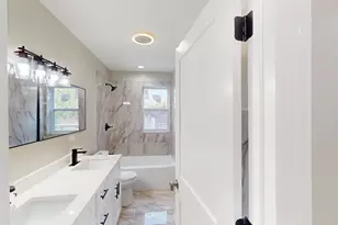 7842 S Evans Ave, Chicago, IL 60619 - Photo 15