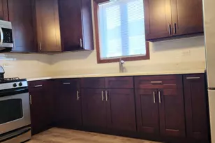 9810 Warren Ave, Oak Lawn, IL 60453 - Photo 7