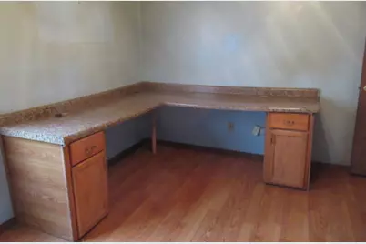 1201 Clifford Drive #4, Urbana, IL 61802 - Photo 5