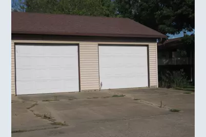 1201 Clifford Drive #4, Urbana, IL 61802 - Photo 17