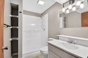 606 Briarwood Ct, Elwood, IL 60421 - Photo 35