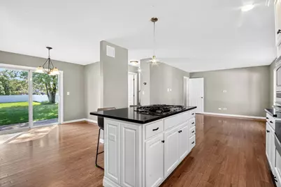 606 Briarwood Court, Elwood, IL 60421 - Photo 5