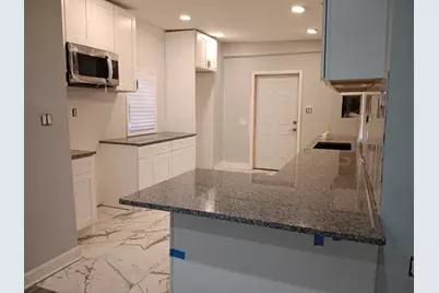 10217 S Lowe Avenue, Chicago, IL 60628 - Photo 7