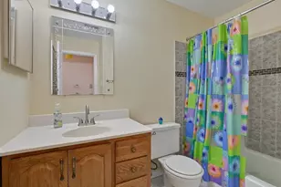 867 E Carriage Ln, Palatine, IL 60074 - Photo 5