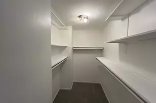 867 E Carriage Ln, Palatine, IL 60074 - Photo 13