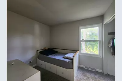 905 Buena Vista Drive, Round Lake Beach, IL 60073 - Photo 13