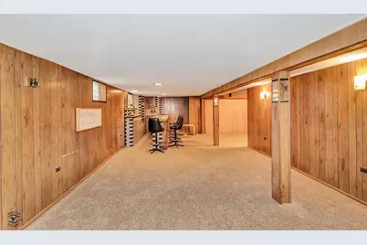 10348 S Rhodes Avenue, Chicago, IL 60628 - Photo 13