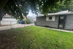 430 E 88th Pl, Chicago, IL 60619 - Photo 7