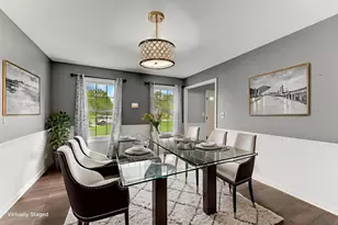 25 W Donovan Ct, Crete, IL 60417 - Photo 5