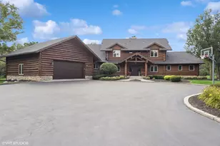 11711 Juanita Dr, Orland Park, IL 60467 - Photo 3