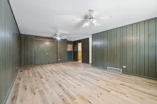 10420 Washington Ave, Oak Lawn, IL 60453 - Photo 13