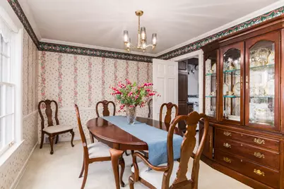 829 Hastings Street, Park Ridge, IL 60068 - Photo 3