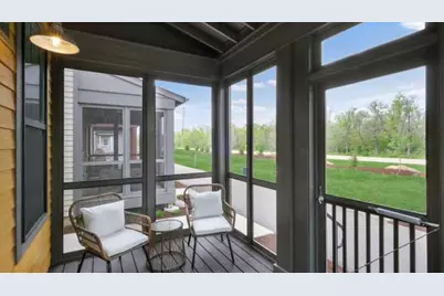 100 Great Loop Dr., #60, Ottawa, IL 61350 - Photo 9