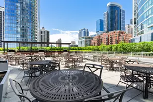 1211 S Prairie Ave, Chicago, IL 60605 - Photo 19