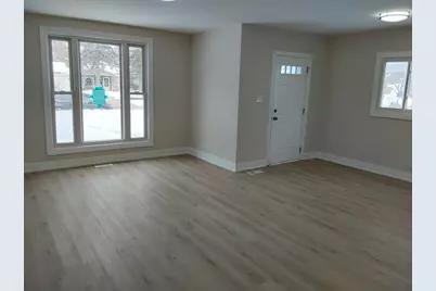 722 E Indiana Street, Wheaton, IL 60187 - Photo 5