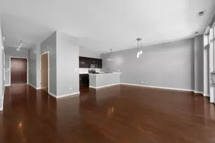 1610 W Fullerton Ave, Chicago, IL 60614 - Photo 3