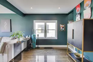 5524 N Luna Ave, Chicago, IL 60630 - Photo 9