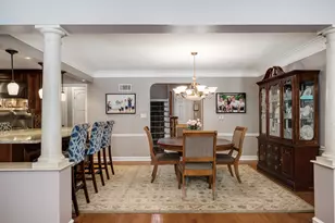 2851 W Rascher Ave, Chicago, IL 60625 - Photo 13