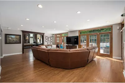 2851 W Rascher Avenue, Chicago, IL 60625 - Photo 11