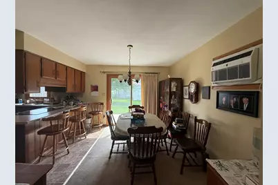 1473 S Harlem Avenue, Freeport, IL 61032 - Photo 7