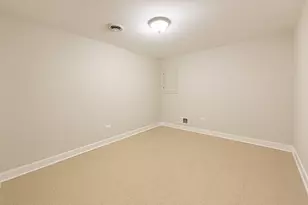 19808 Lakewood Ave, Lynwood, IL 60411 - Photo 13