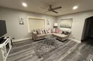 2527 Keystone Ave, North Riverside, IL 60546 - Photo 3