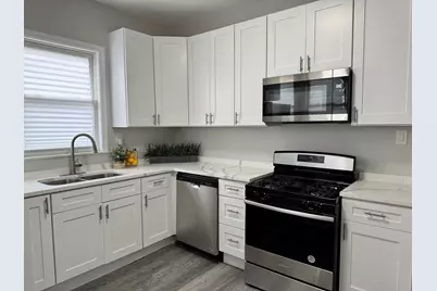 822 E 87th Place, Chicago, IL 60619 - Photo 9