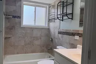 717 Strom Dr, West Dundee, IL 60118 - Photo 7