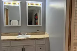 841 Wilcox St, Mundelein, IL 60060 - Photo 11