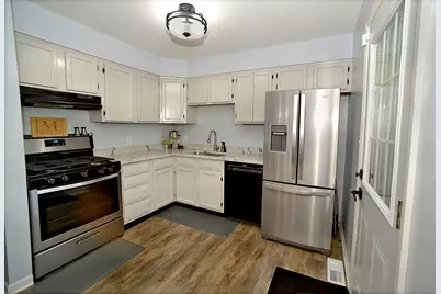 1403 Dakota Drive, Ottawa, IL 61350 - Photo 5