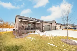 25204 S Westwind Dr, Channahon, IL 60410 - Photo 3