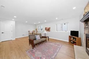 [Address not provided], Brookfield, IL 60513 - Photo 17