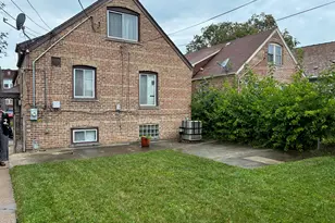 8355 S Marshfield Ave, Chicago, IL 60620 - Photo 5