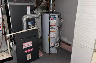 8355 S Marshfield Ave, Chicago, IL 60620 - Photo 21