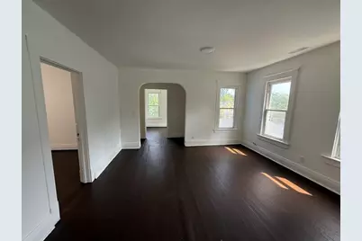 706 Martin Luther King Drive, Waukegan, IL 60085 - Photo 5