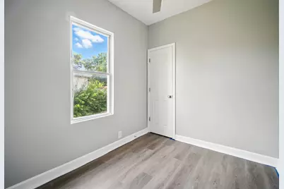 9131 S Blackstone Avenue, Chicago, IL 60619 - Photo 5