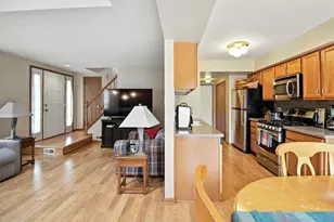 8229 170th St, Tinley Park, IL 60477 - Photo 5