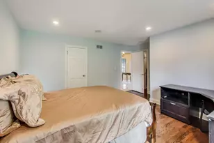 1920 Wedgewood Dr, Lake Forest, IL 60045 - Photo 29