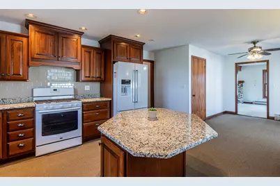 35588 2300 N Avenue, Mendota, IL 61342 - Photo 13