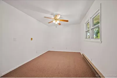 635 James Street, Hinckley, IL 60520 - Photo 15