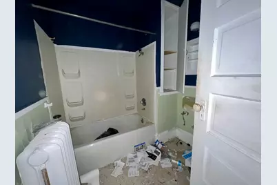 233 N Edward Street, Decatur, IL 62522 - Photo 27