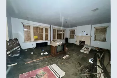 233 N Edward Street, Decatur, IL 62522 - Photo 5