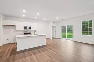 6483 Juniper Dr, Wonder Lake, IL 60097 - Photo 5