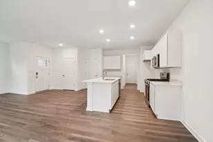 6483 Juniper Dr, Wonder Lake, IL 60097 - Photo 7