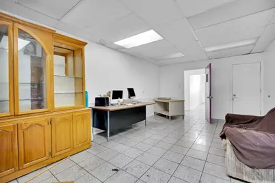 3839 N Kedzie Avenue, Chicago, IL 60618 - Photo 11