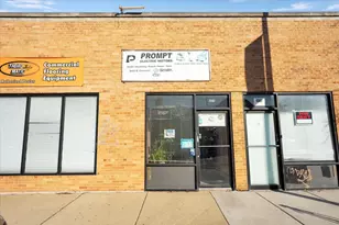 3839 N Kedzie Ave, Chicago, IL 60618 - Photo 1