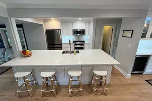 628 Happ Rd, Northfield, IL 60093 - Photo 3