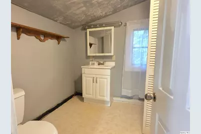 1717 N 4th, Quincy, IL 62301 - Photo 5